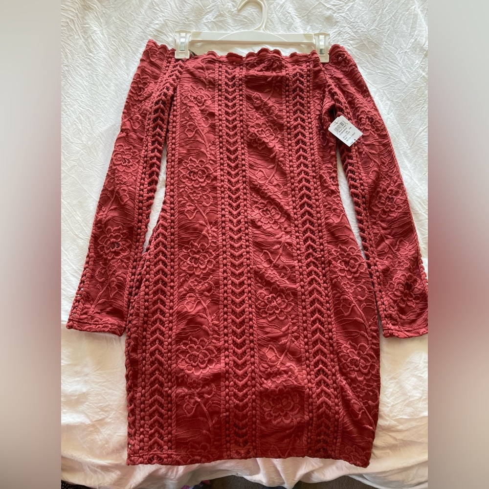 Windsor off the shoulder dress new with tags